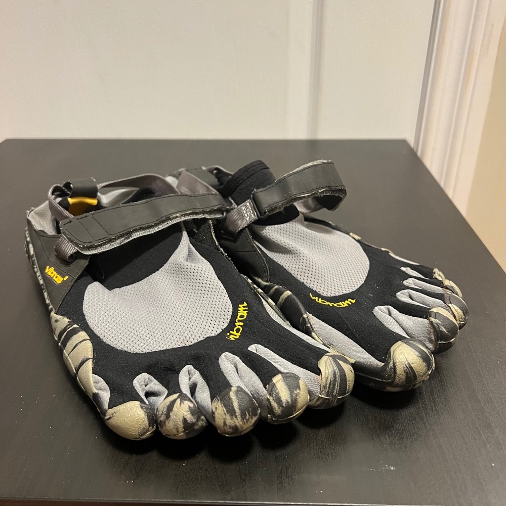 Vibram FiveFingers M1485 KSO Grey Barefoot Running Shoes Men's 46 EU/12-12.5 US